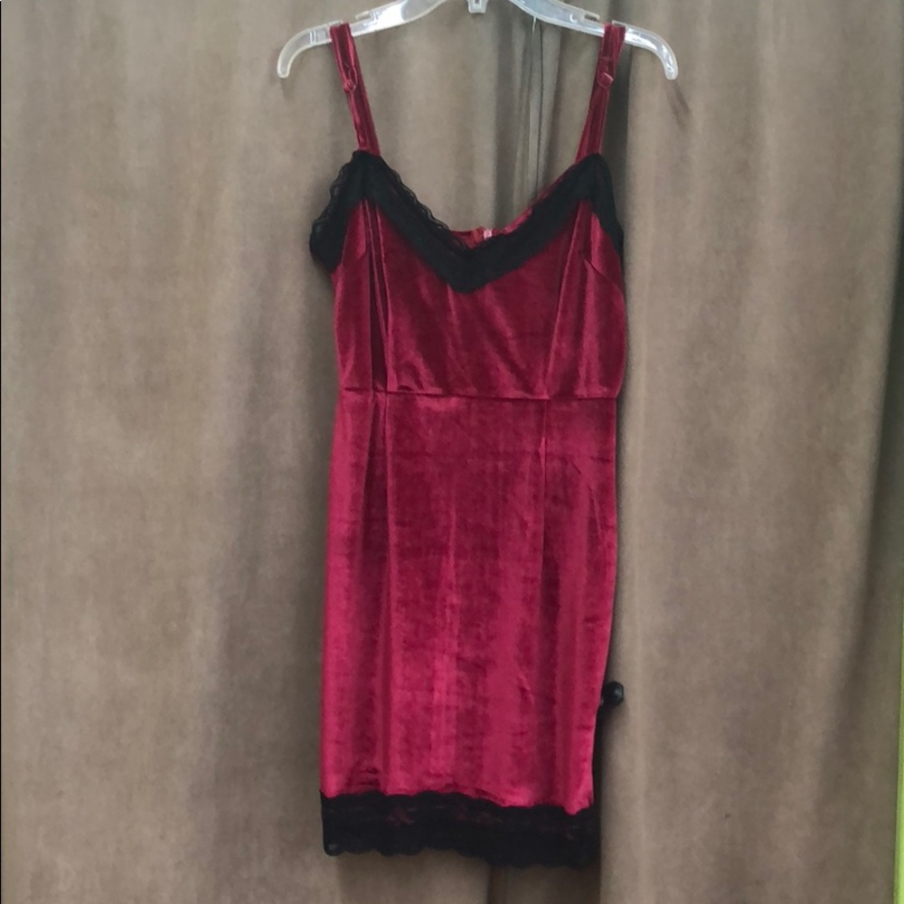 Red velvet lace mini dress